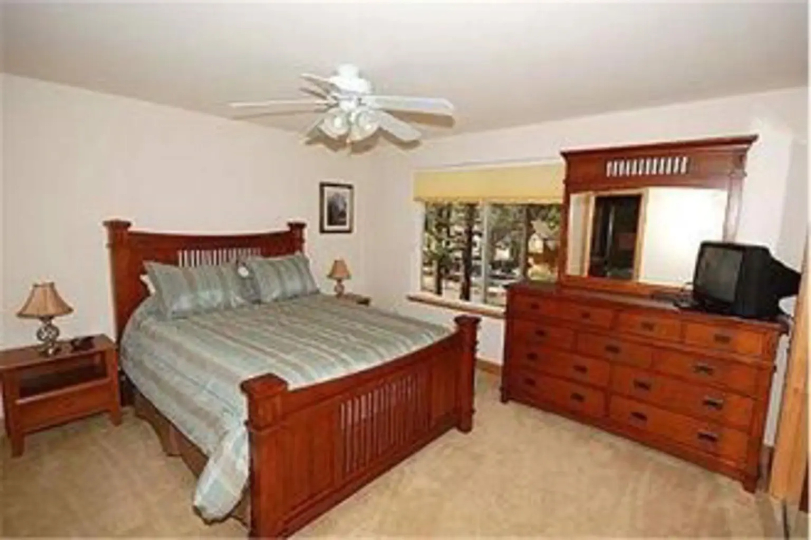 High Meadow Trail Holiday home