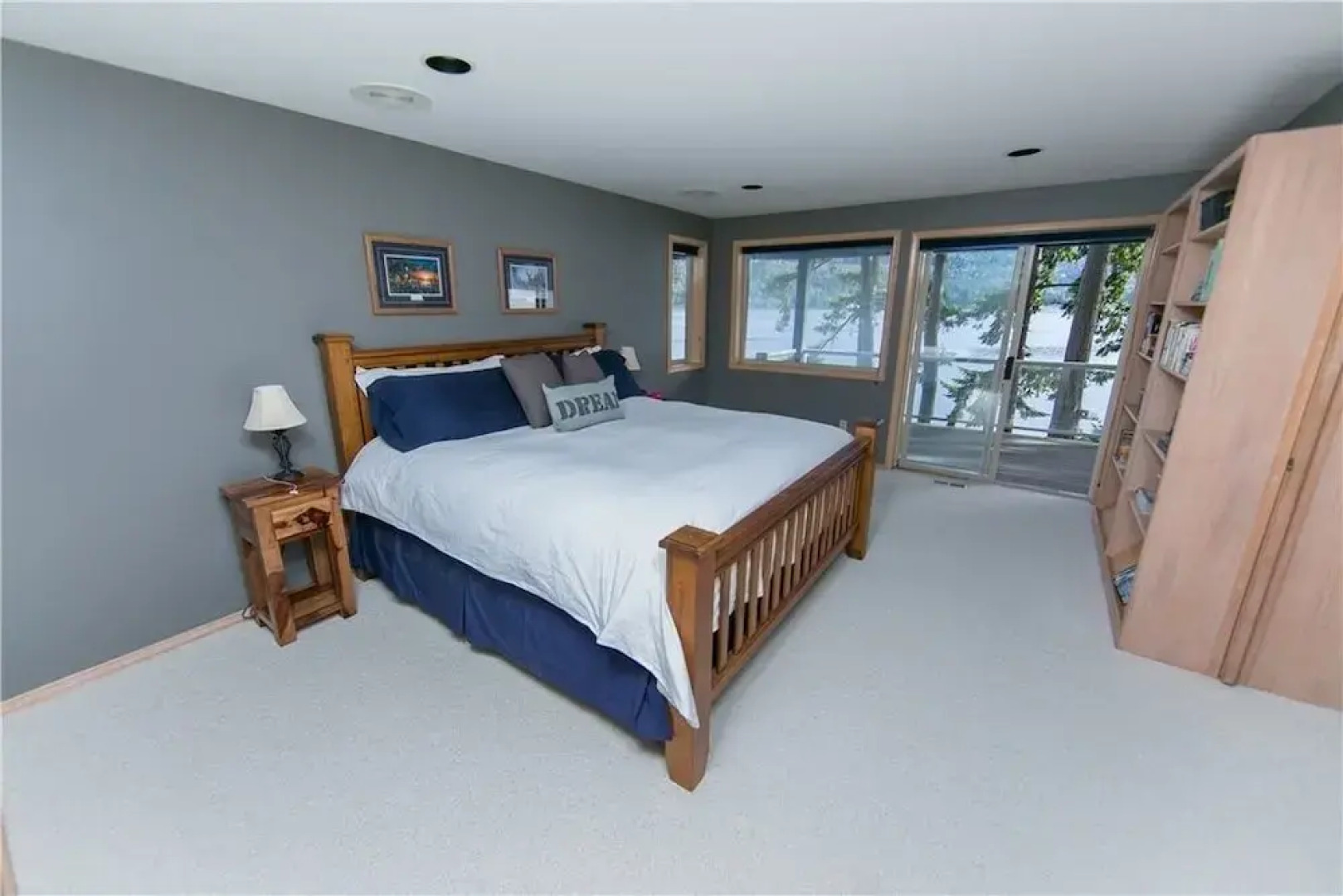 Far Summit Lake House - Three Bedroom Home