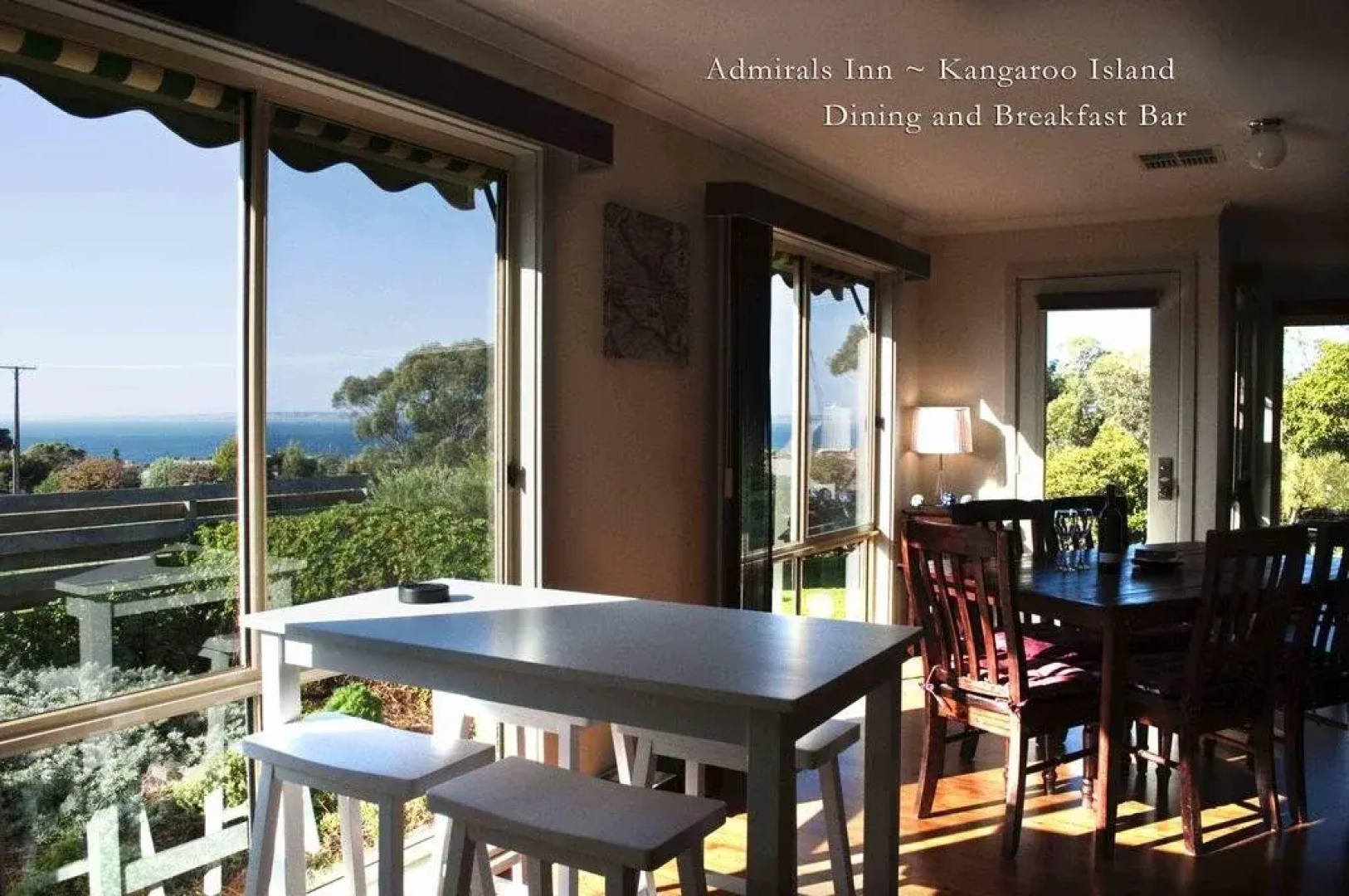 Admirals Inn