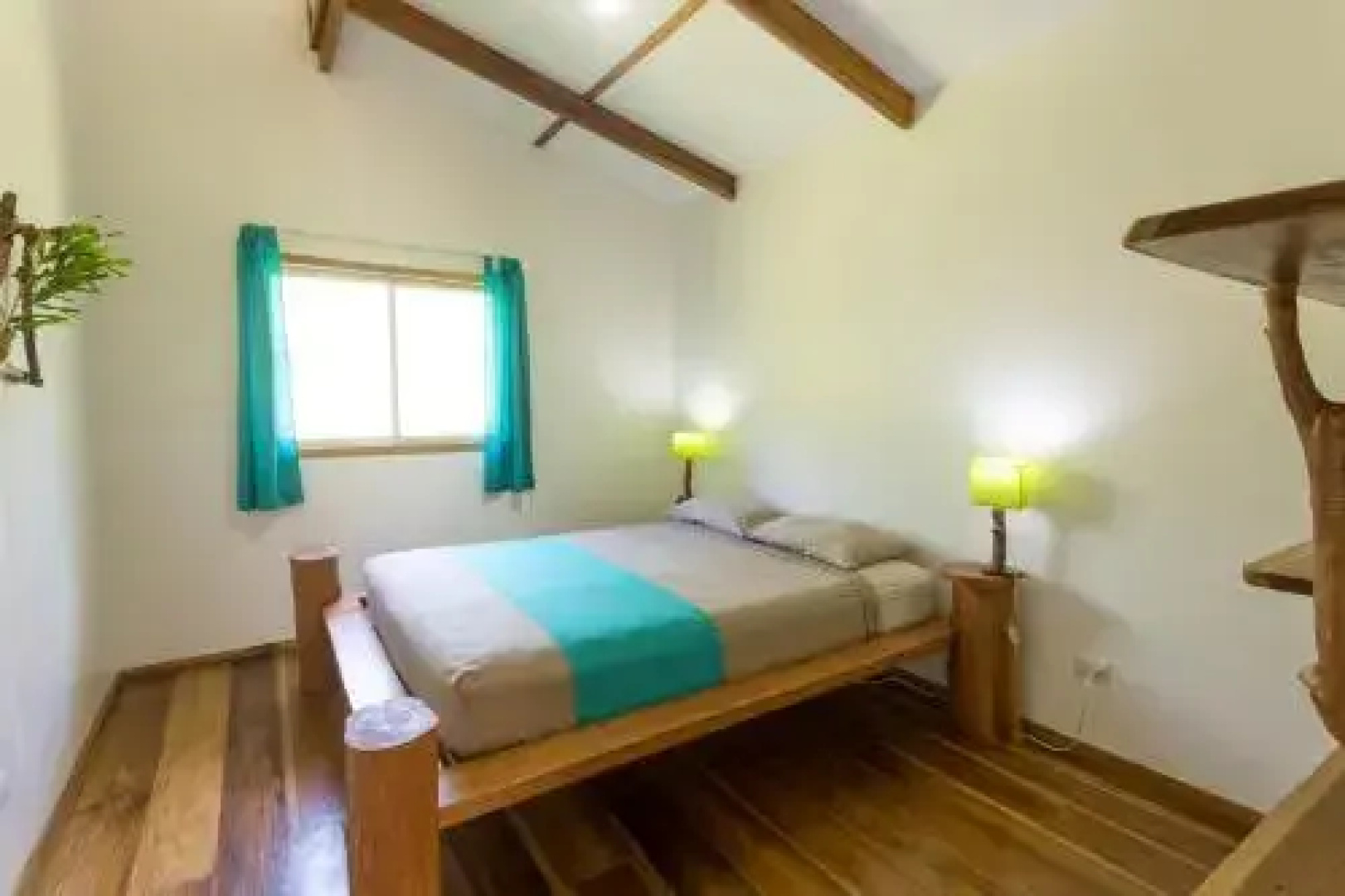 Passion Fruit Lodge