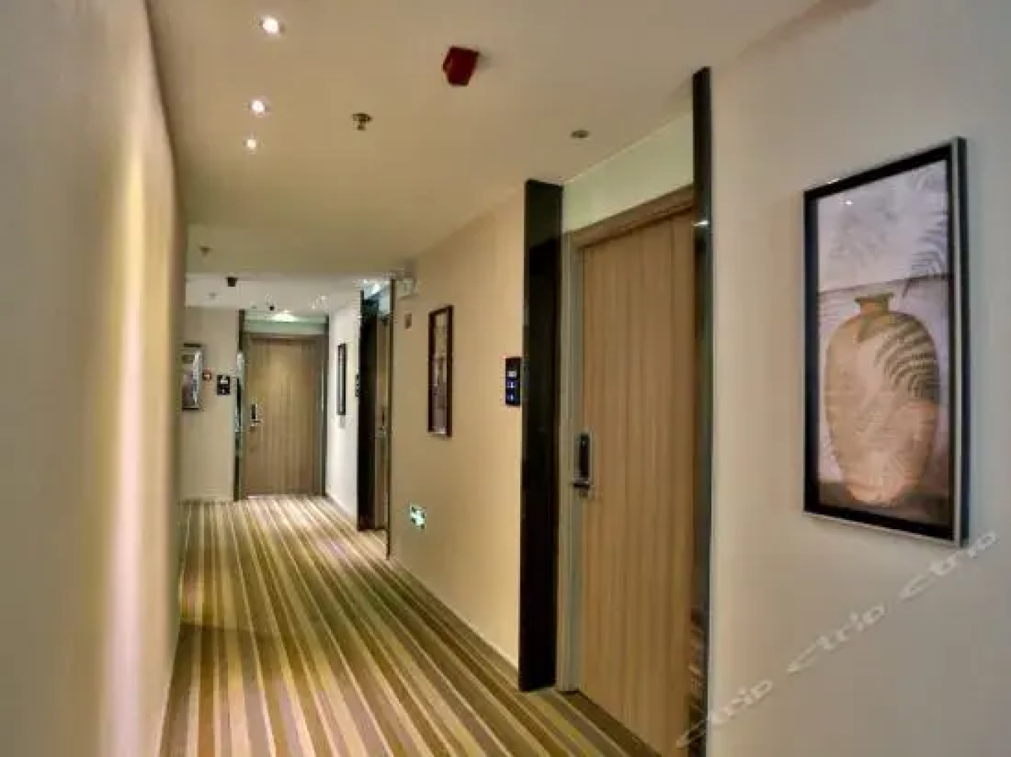 Zhangzhou Lianyi Business Hotel