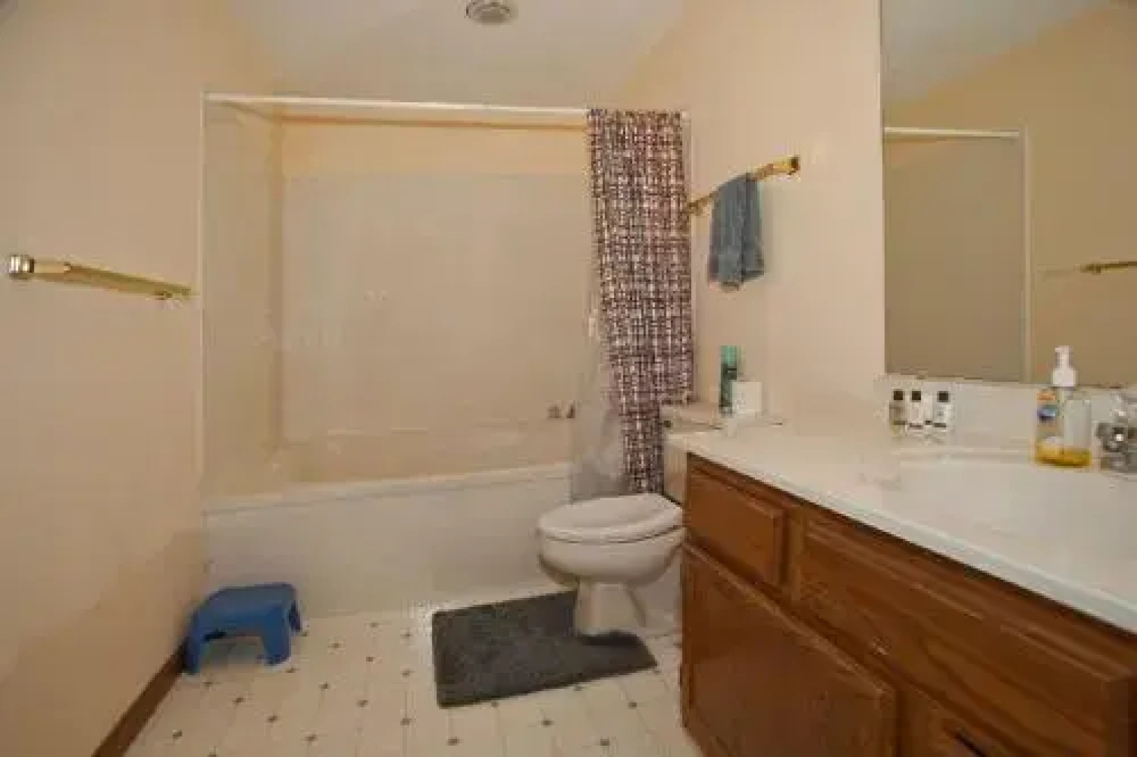 Black Bear - 2 Br home by RedAwning