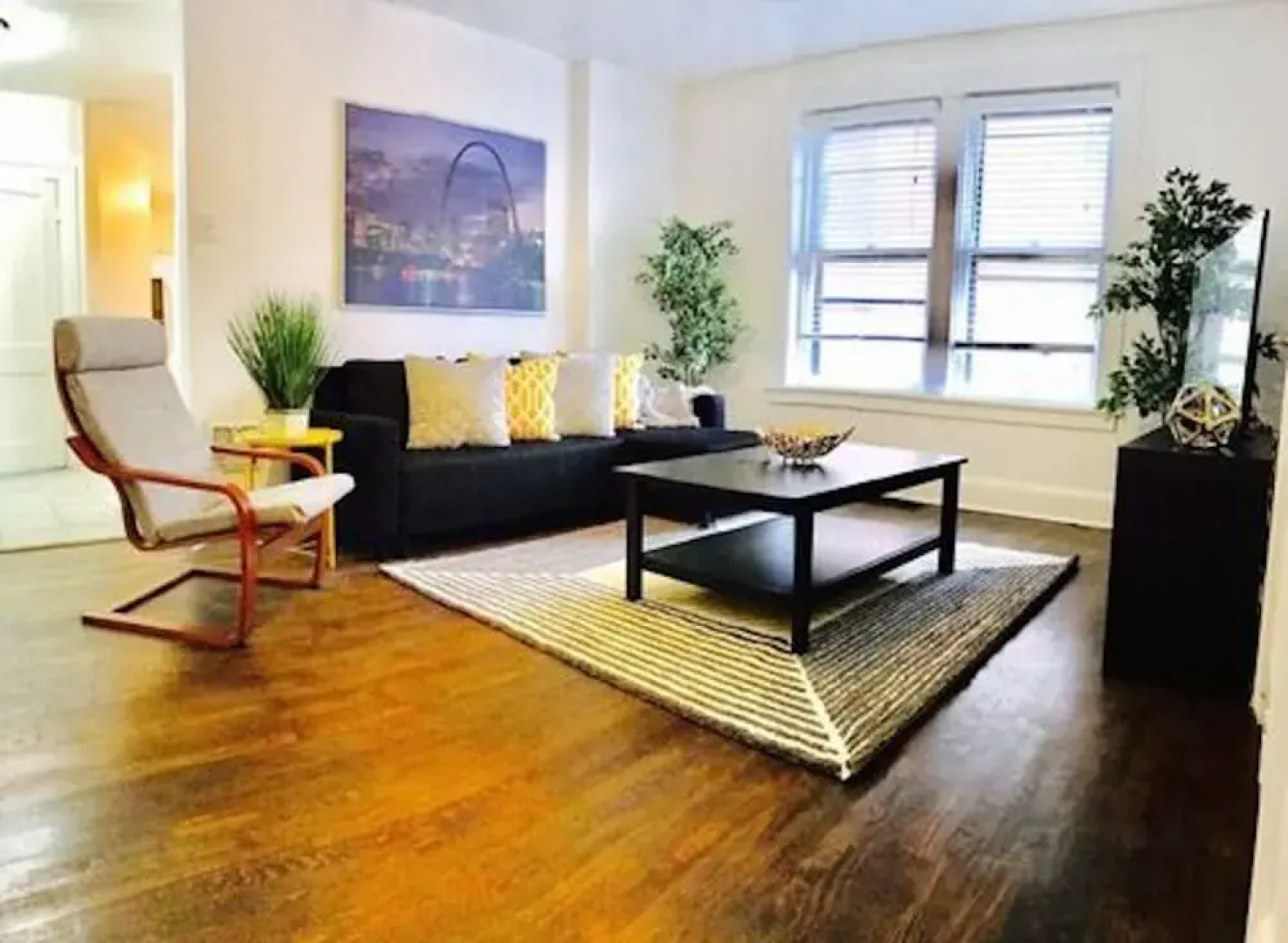 Contemporary Sidney Street Corporate Rentals