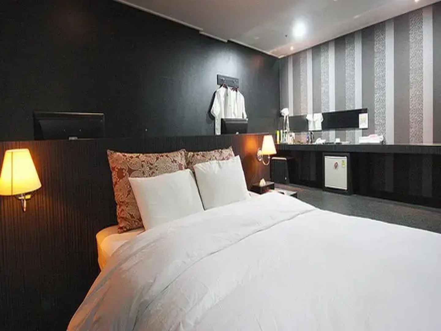 Mariposa Hotel