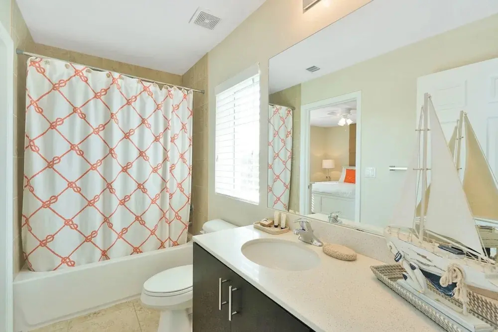 Affinity Santa Barbara - New Gated Townhome, Pool, Hot Tub