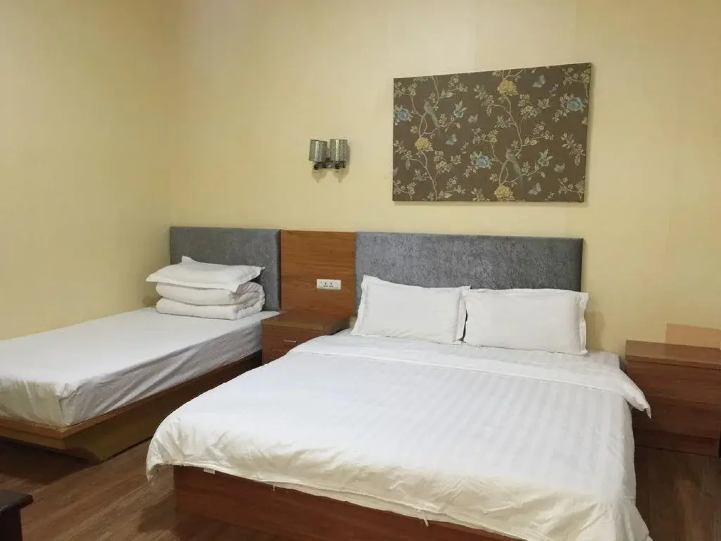 Huashan Xinghe Holiday Resort