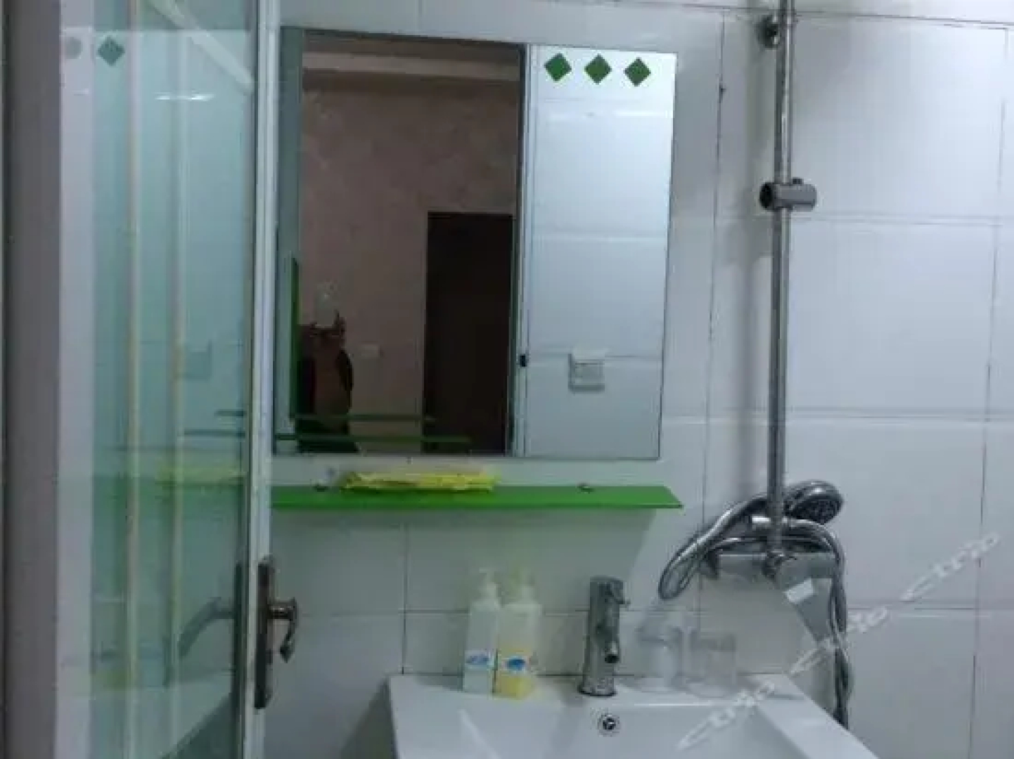 Nanjiang Plaza Business Inn