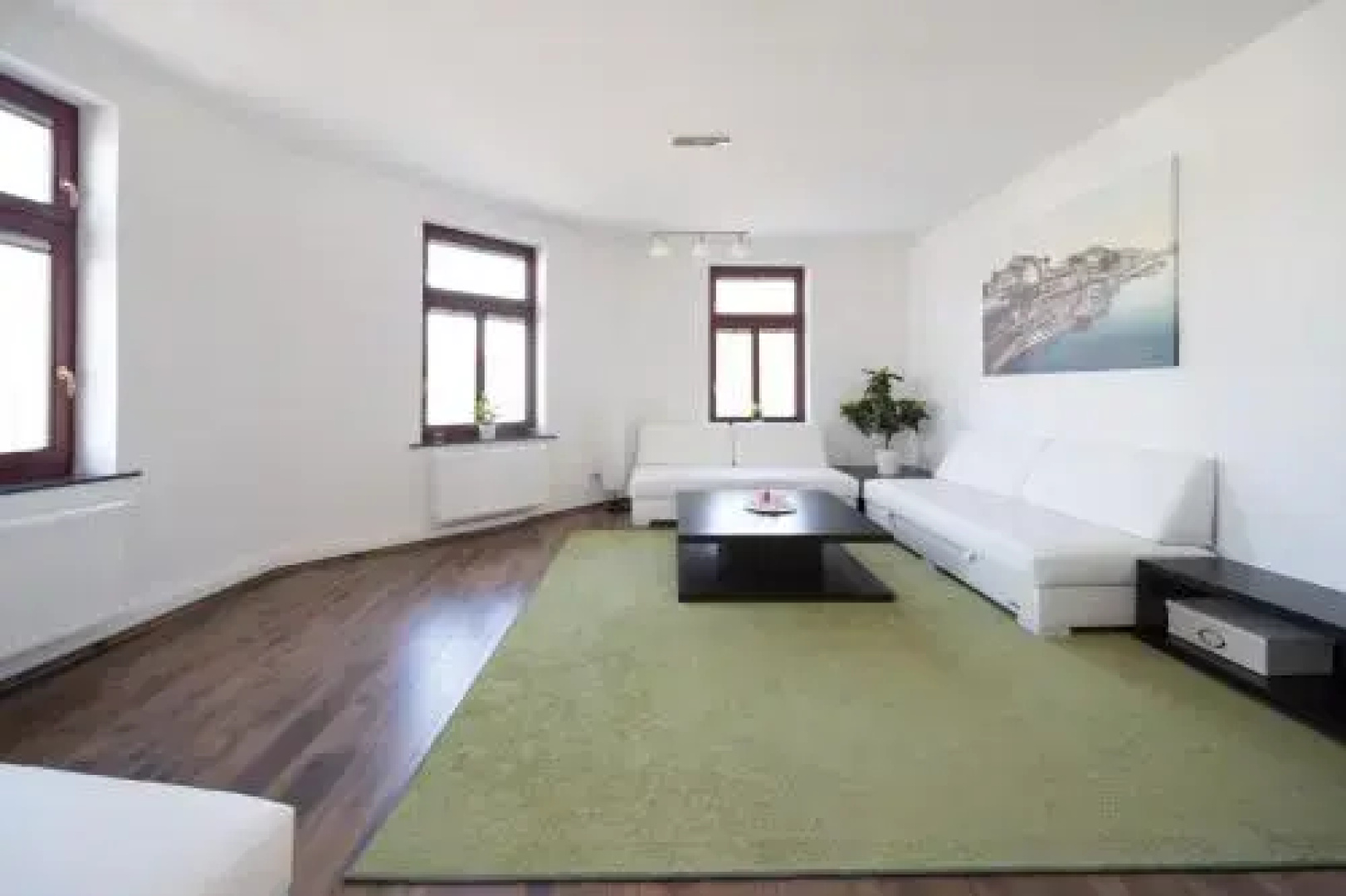 Dd Apartments