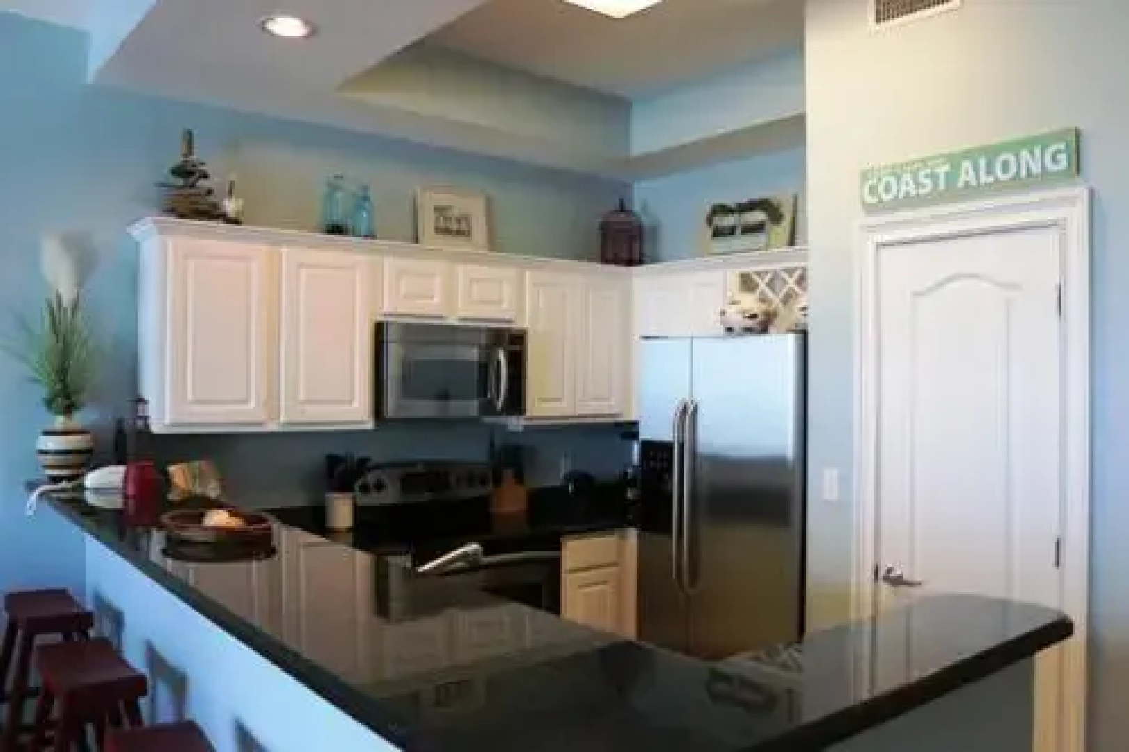 Indies 704 Condo