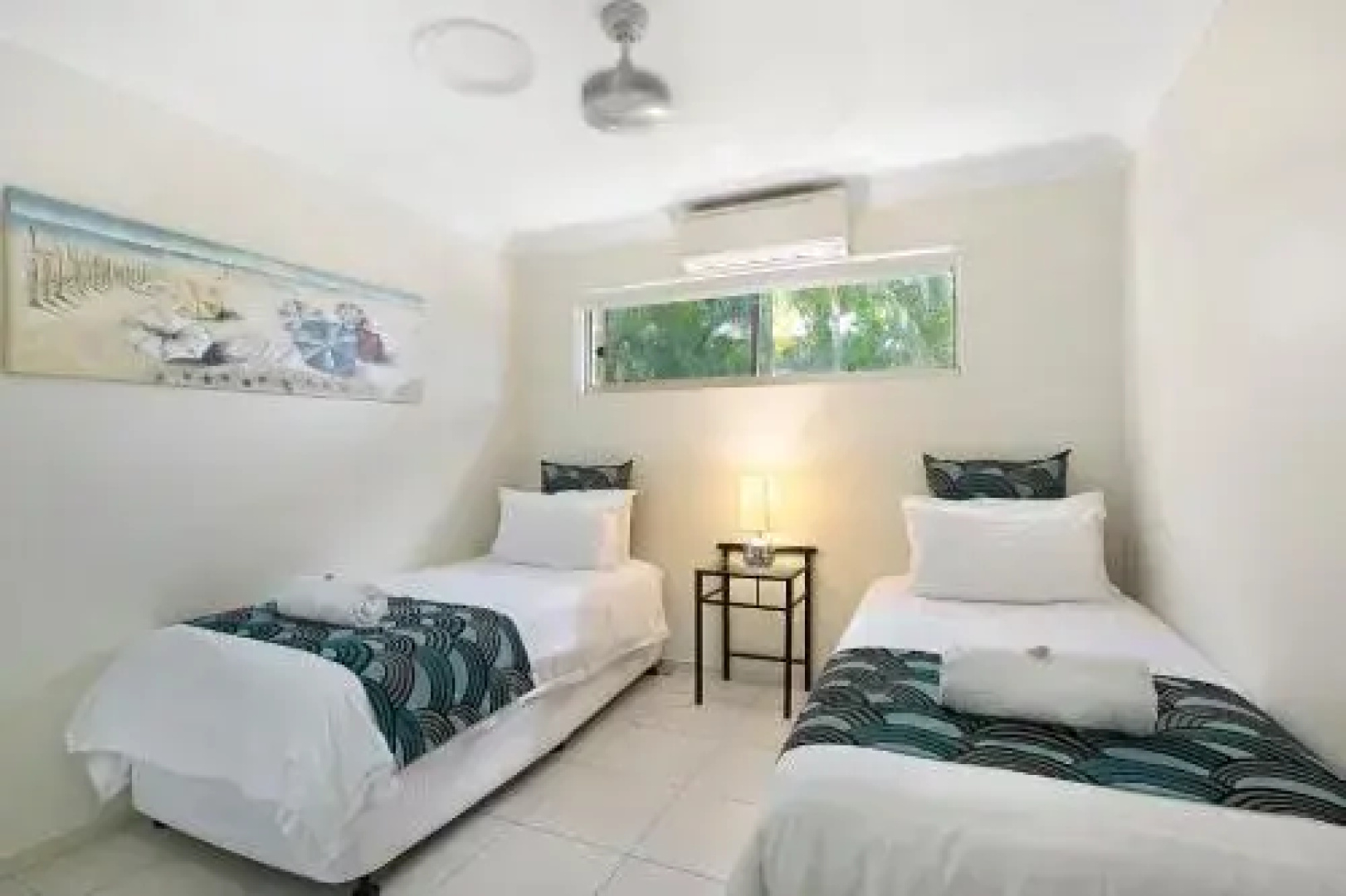 Tropical private holiday house with pool