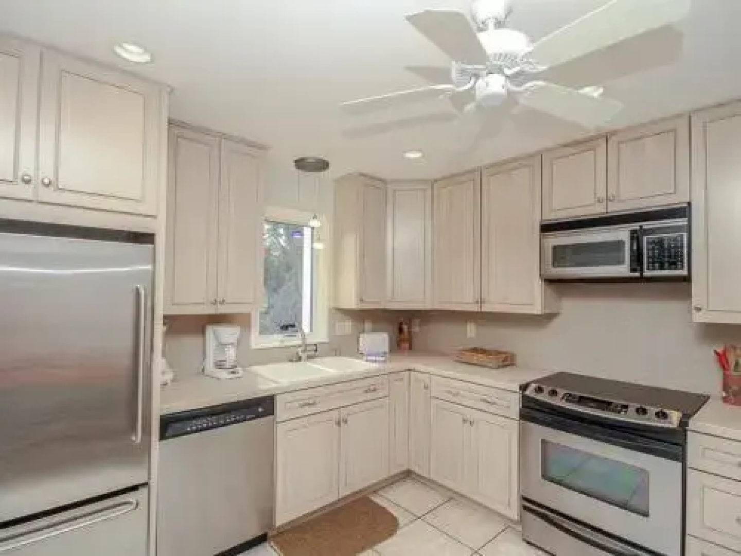 Spinnaker 716 by RedAwning