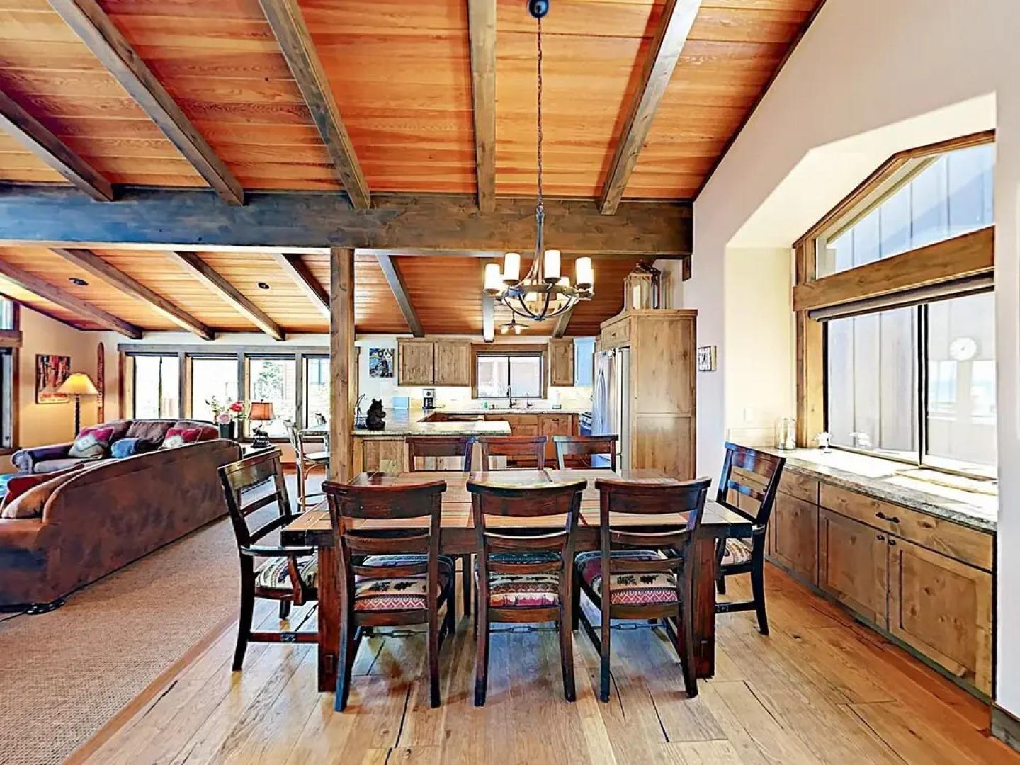 9064 Woodland Drive Home