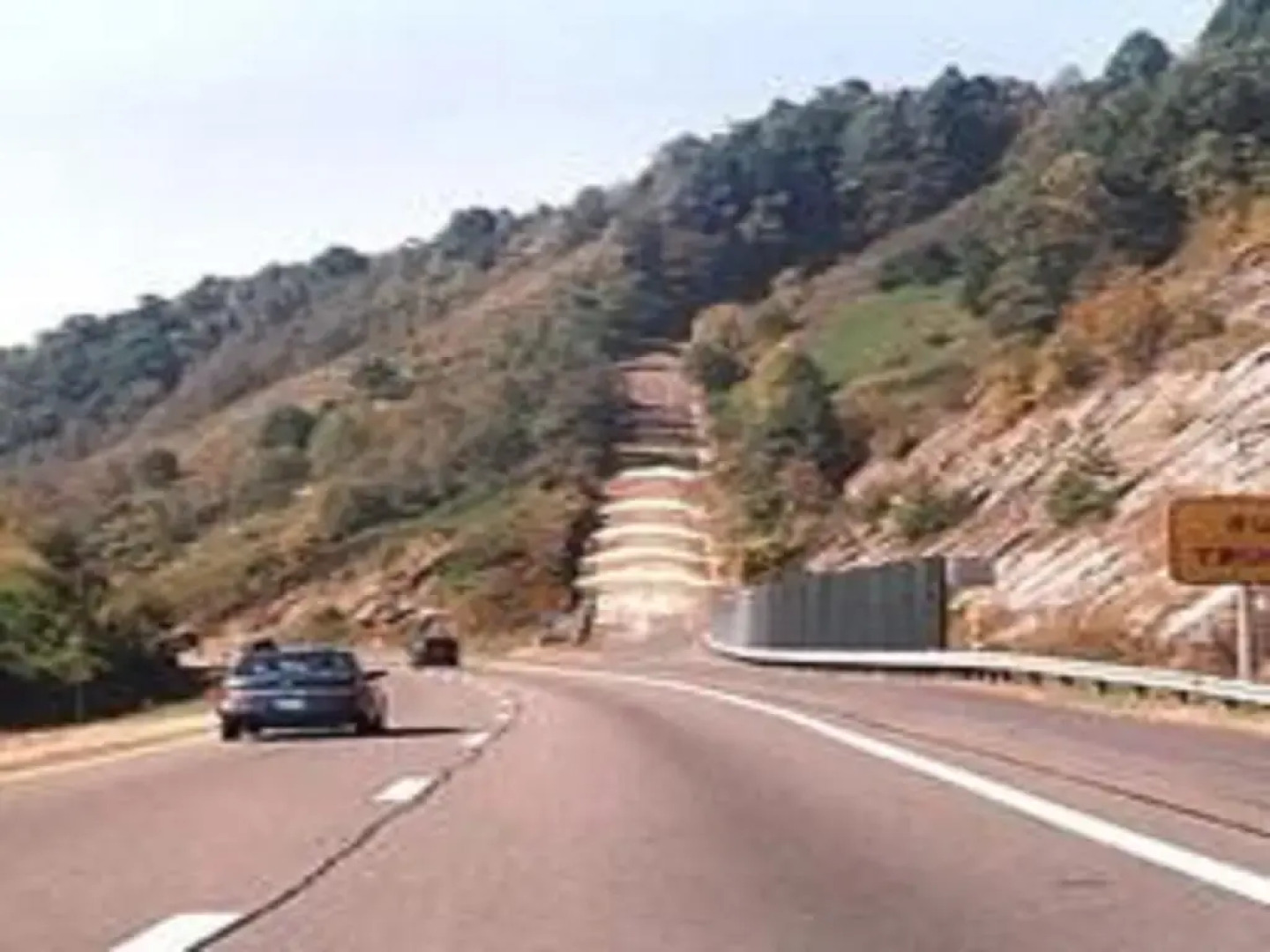Econo Lodge near the Blue Ridge Parkway I-77