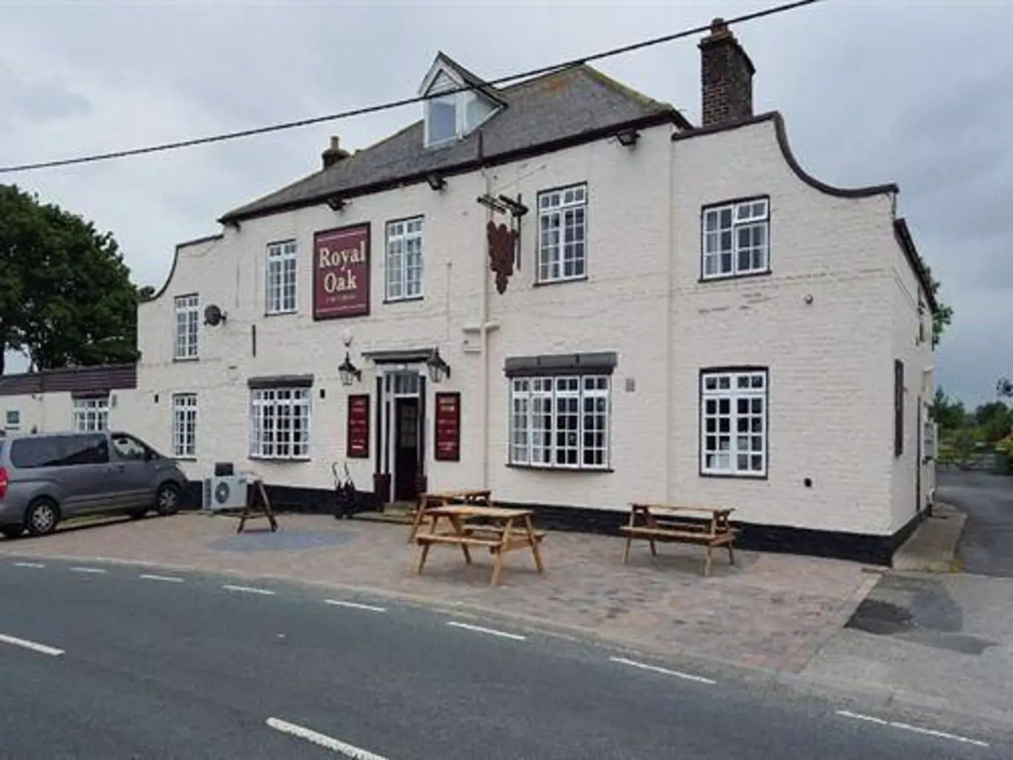 Royal Oak Hotel