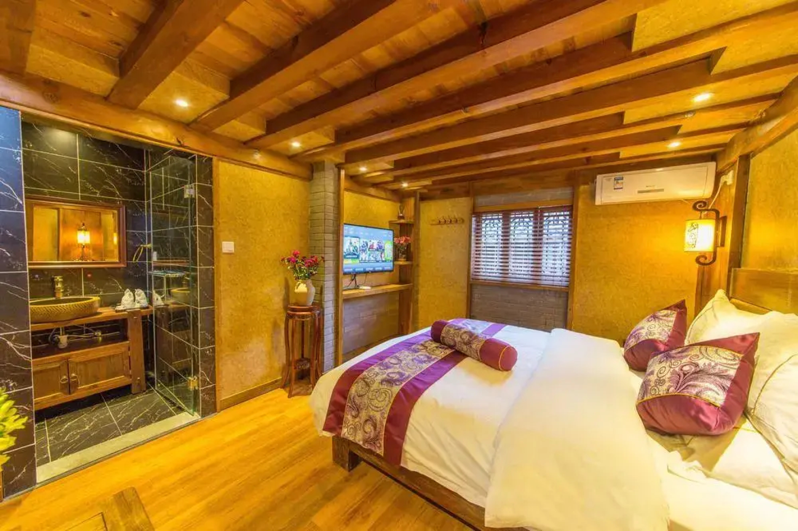 Love On Lijiang Boutique Inn