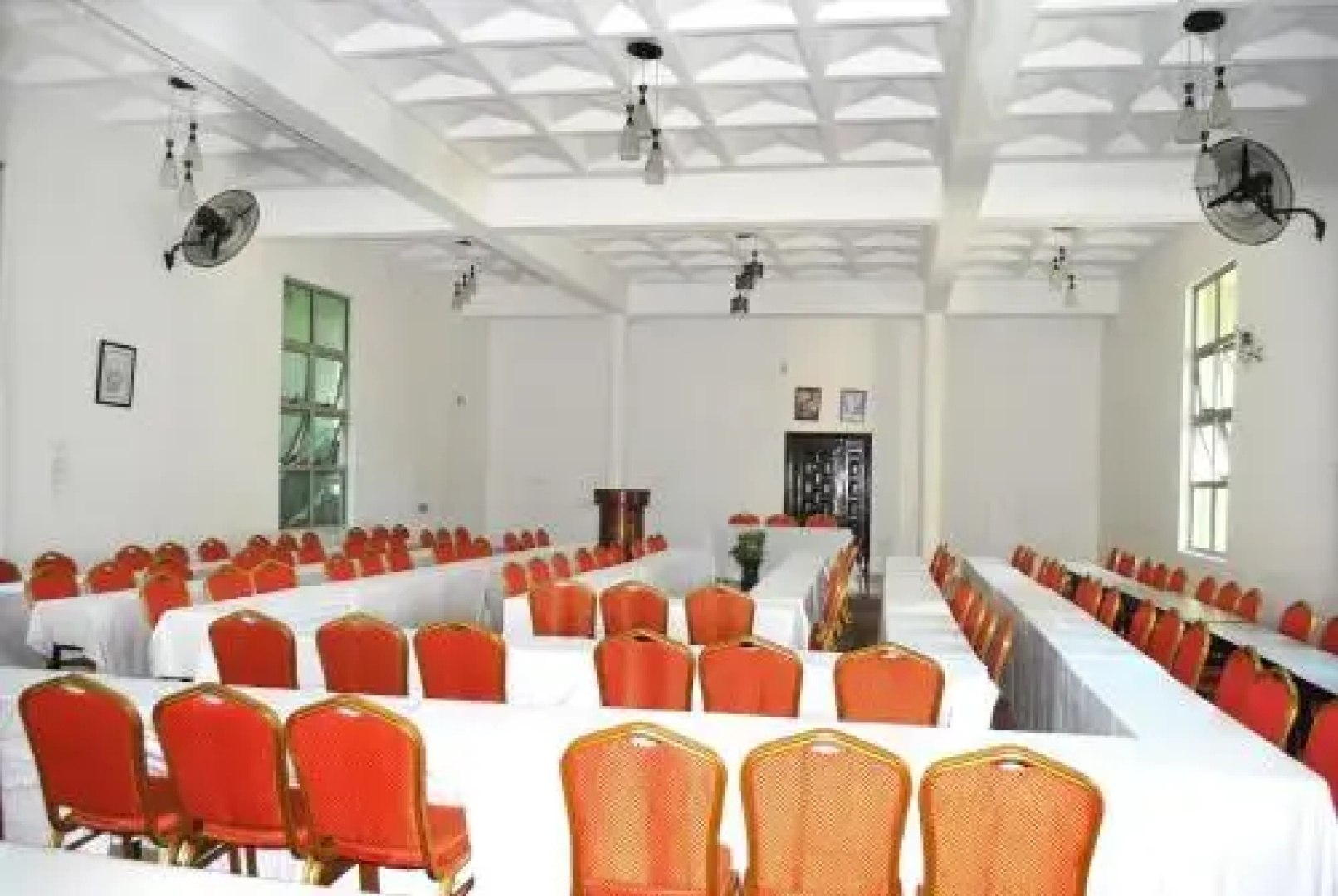 Garden Courts Hotel