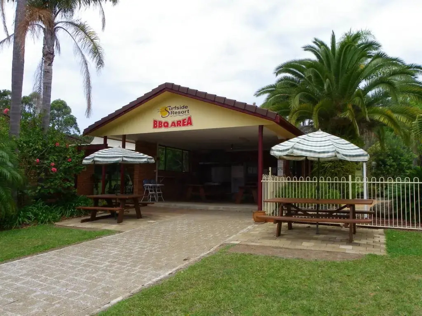 Surfside Resort Motel