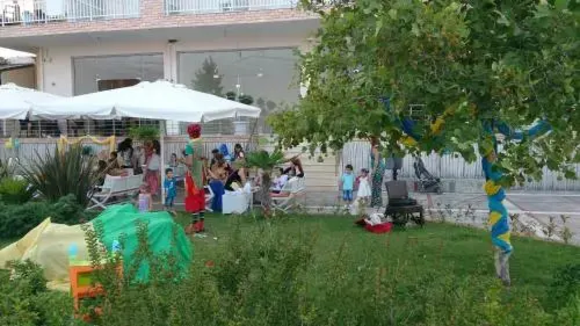 Villa Unbelposto