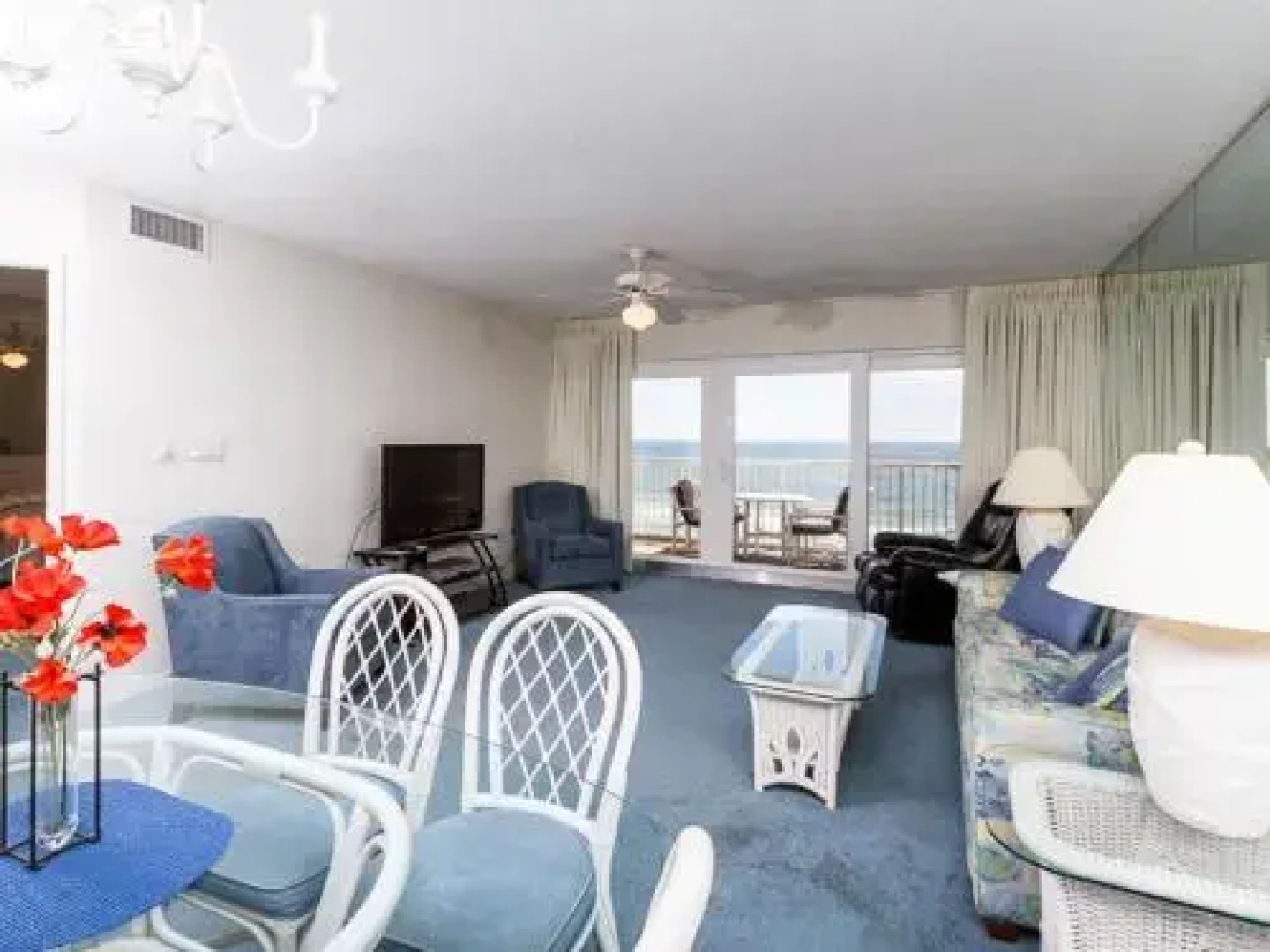 Islander 7010 by RedAwning