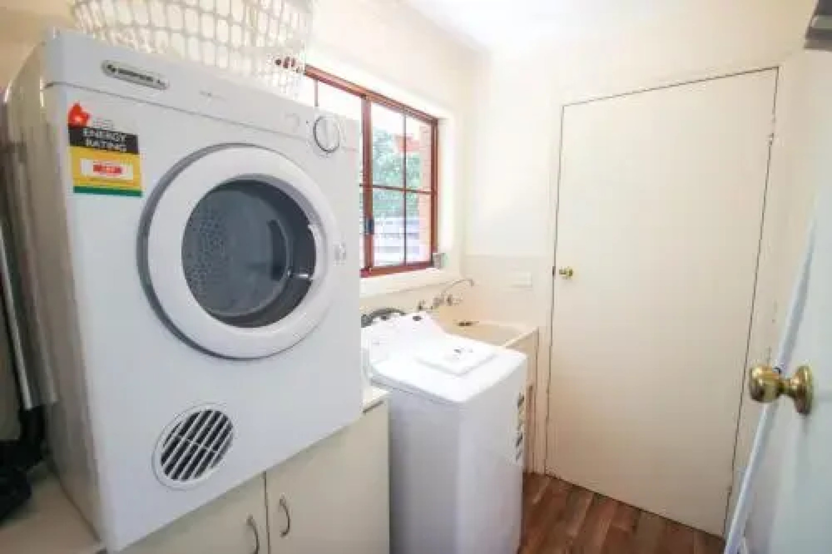 Kookaburra's Nook - pet friendly with pool