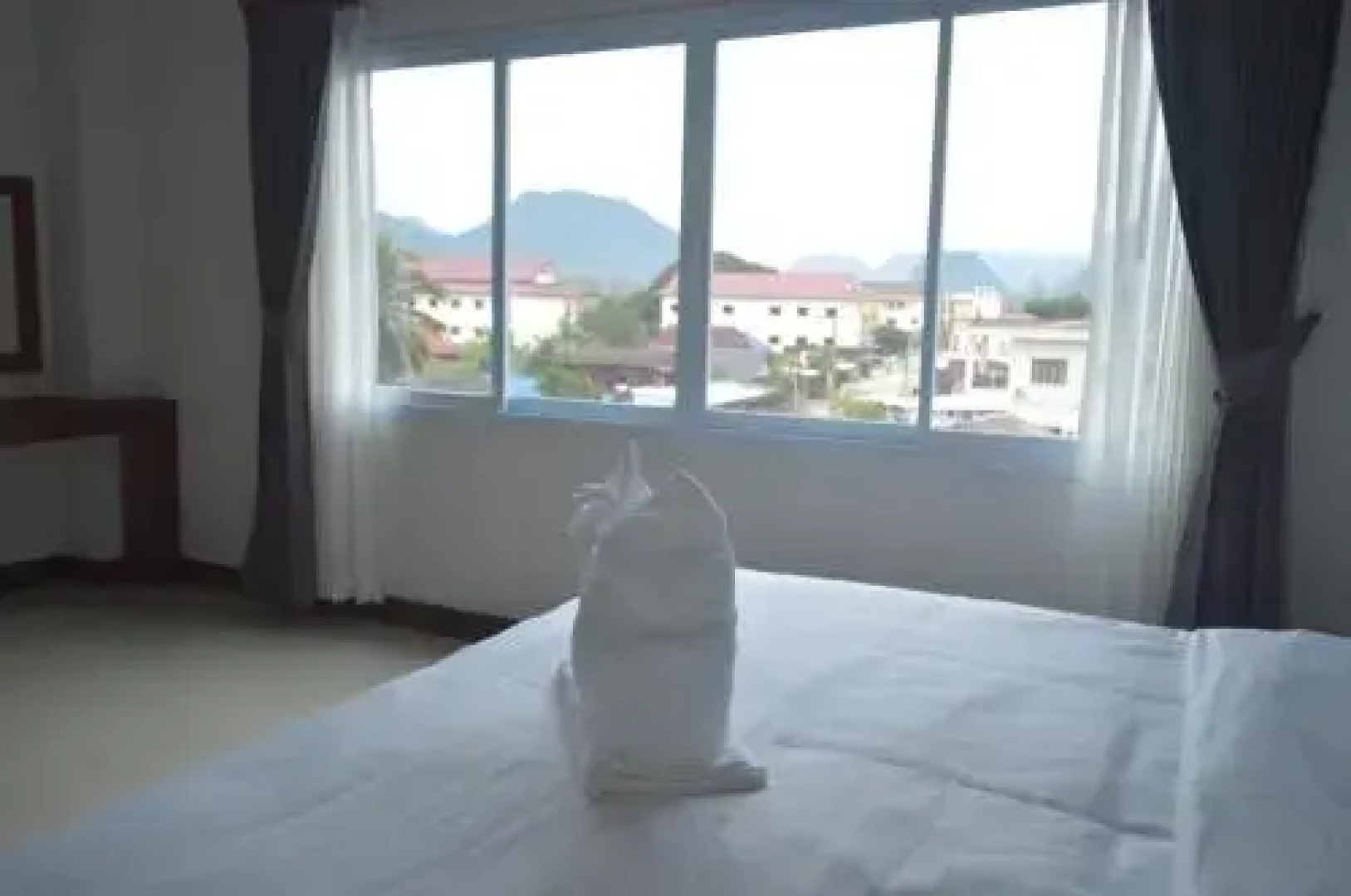 Sisombat Plaza Hotel