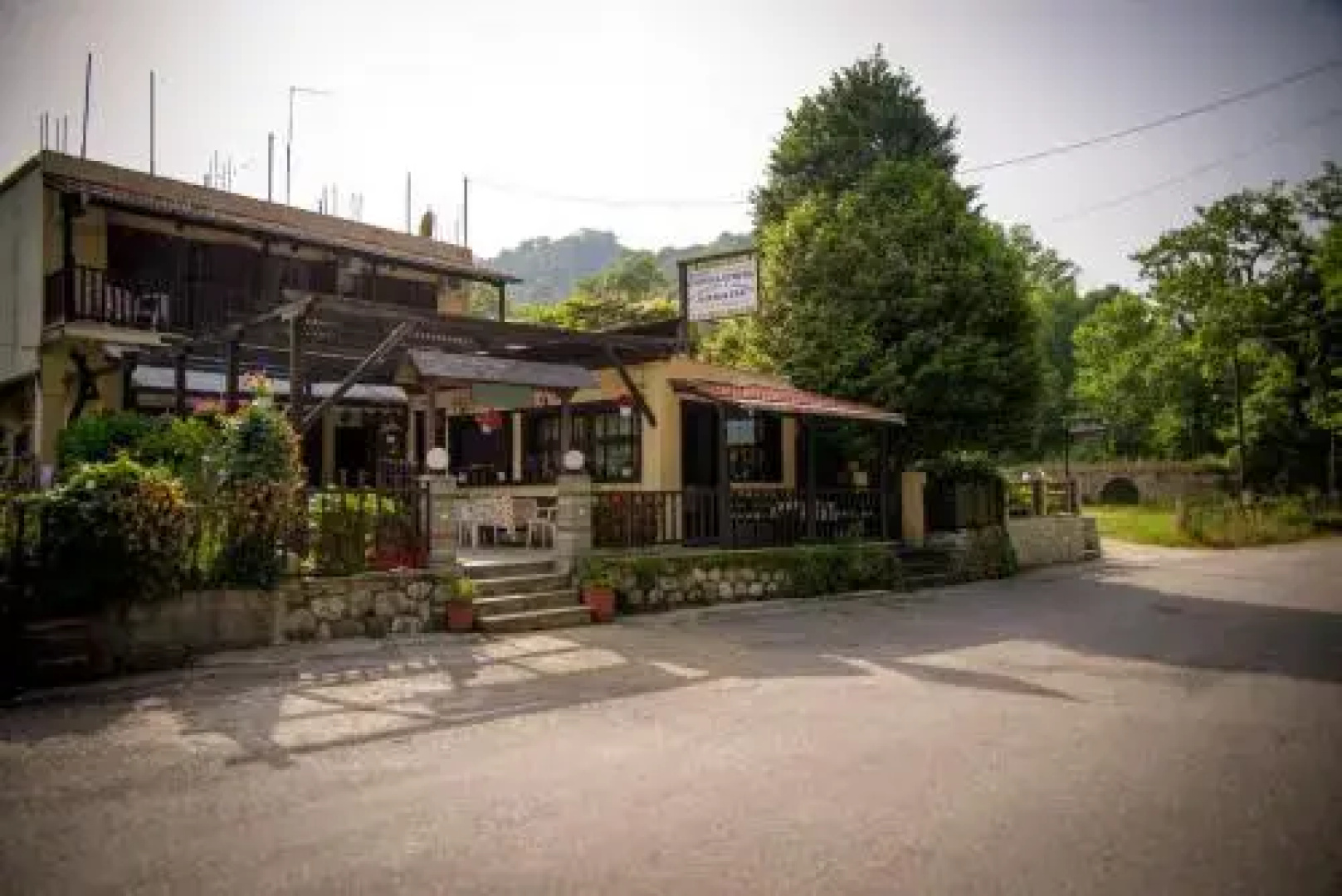 Eleni Studios