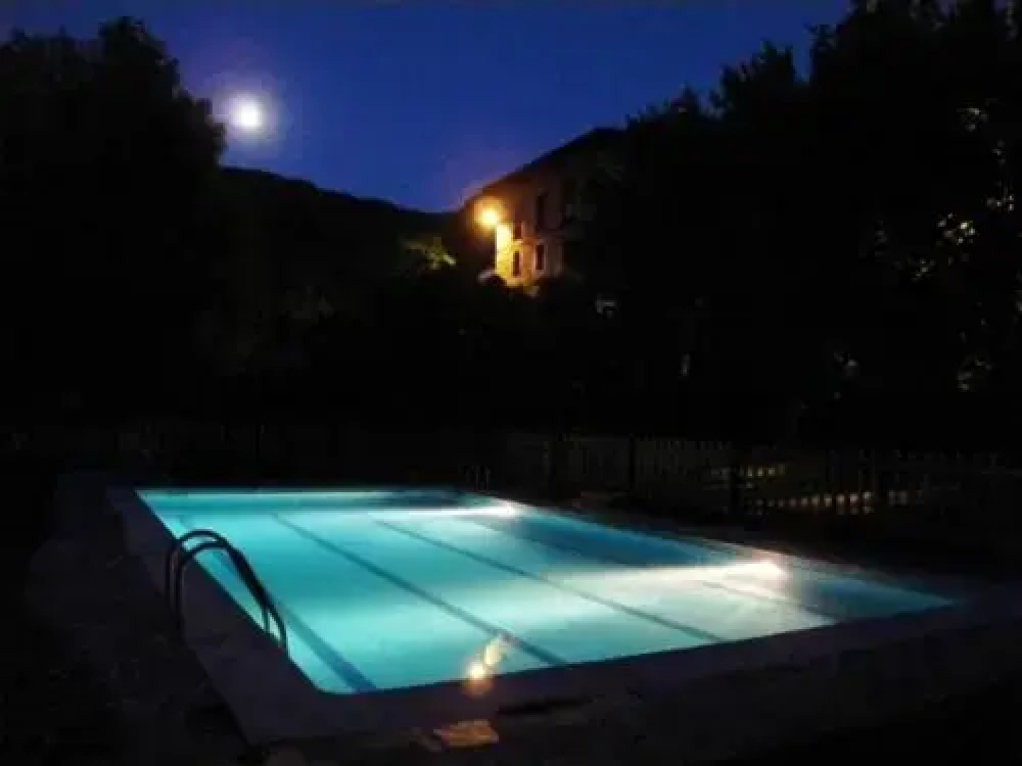 Albergue Turístico Valdebaró