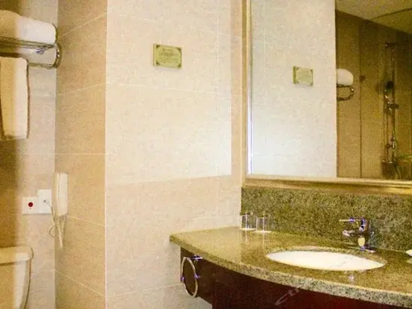 Jiaxing Kras Dayton Hotel