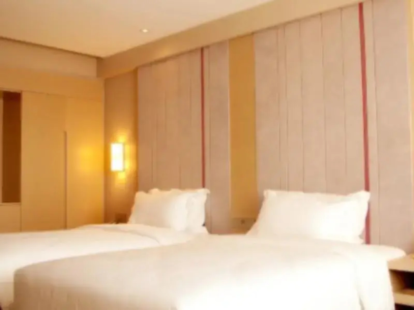 Lavande Hotel Fuxin San Yi Ba Park Branch