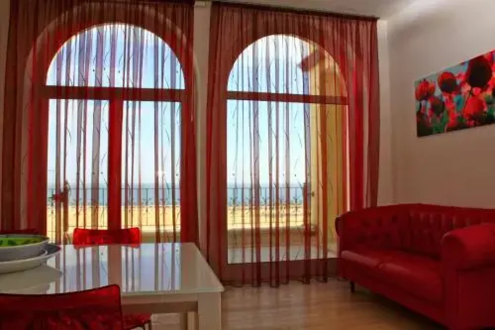 Marinos Aparthotel