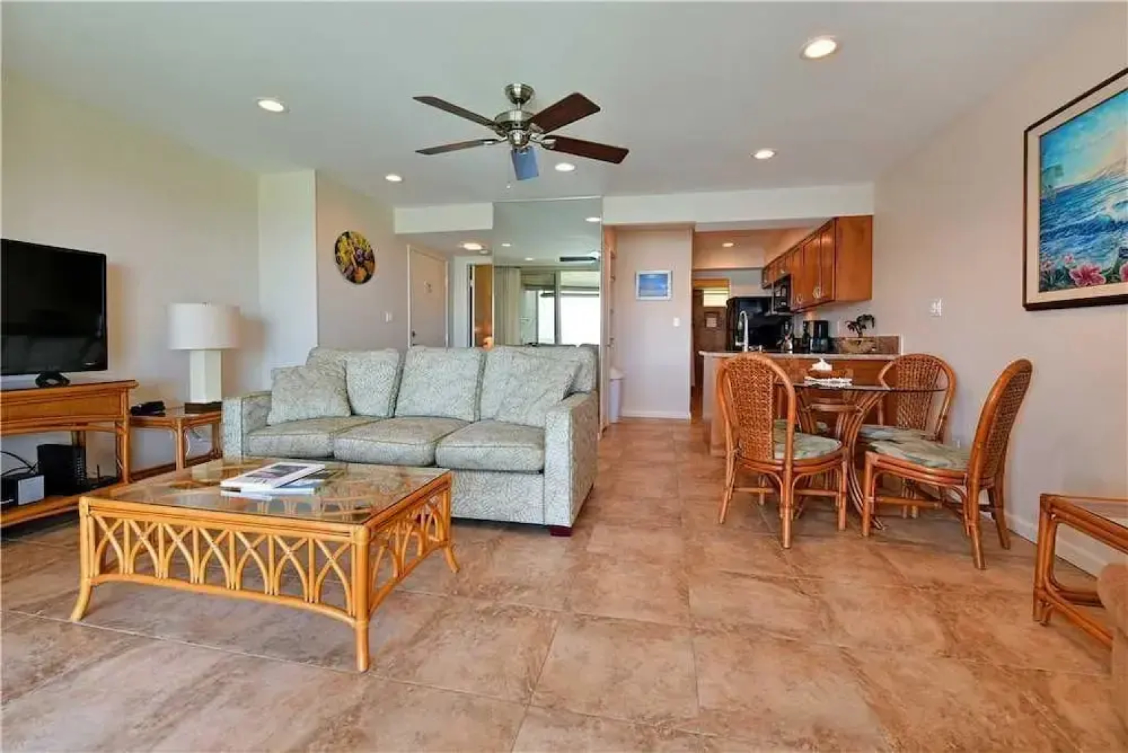 Lokelani #C104 - 1 Br condo by RedAwning