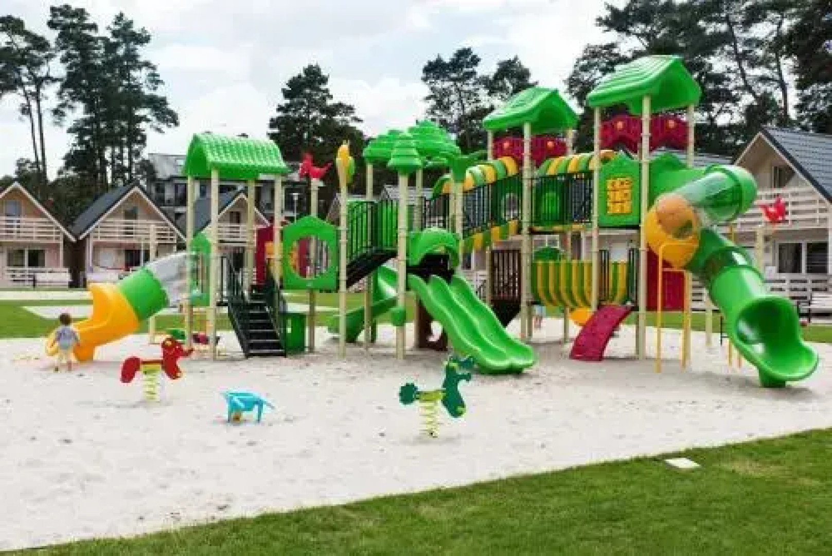 Holiday Park & Resort - Pobierowo