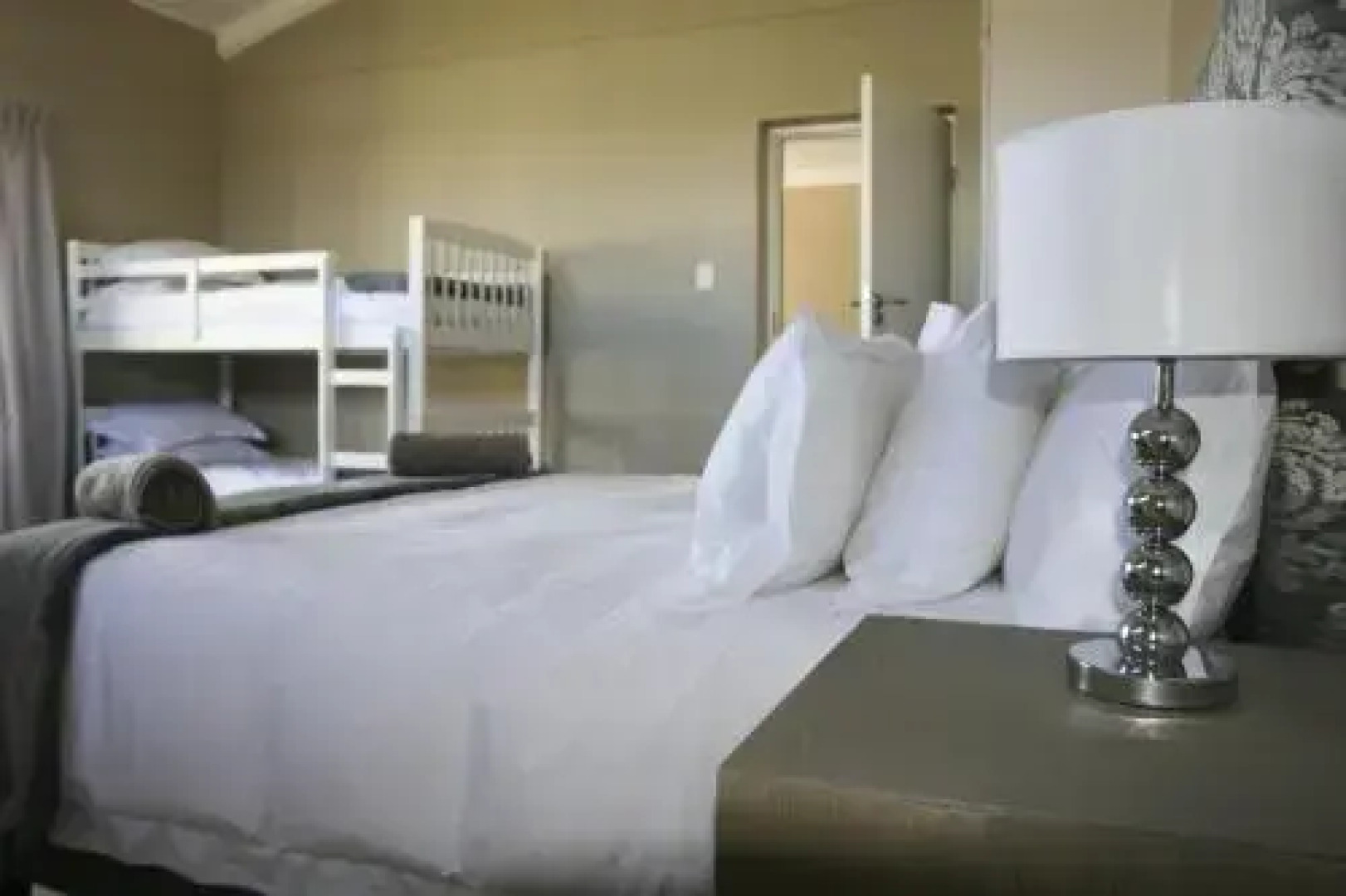 City of Saints Self -Catering Guest Cottage