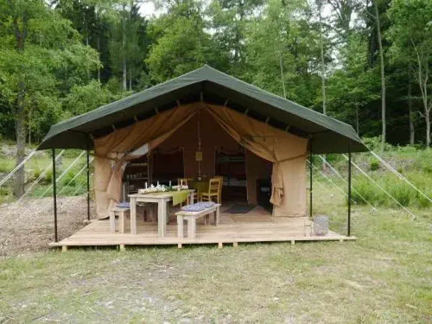 Glamping im Safaritent