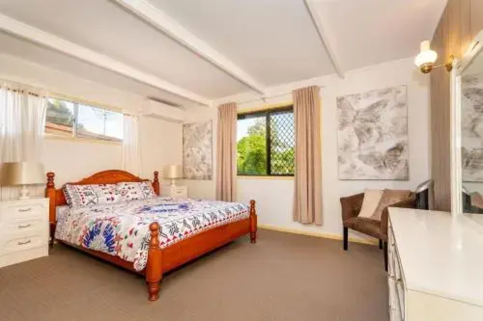 Pet Friendly Cottage in the Heart of Bribie - Wirraway St, Bongaree