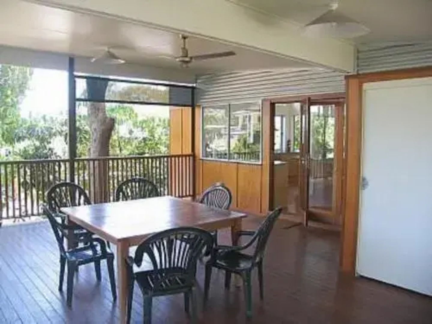 Decked out for a Fantastic Holiday - Winnett St, Woorim