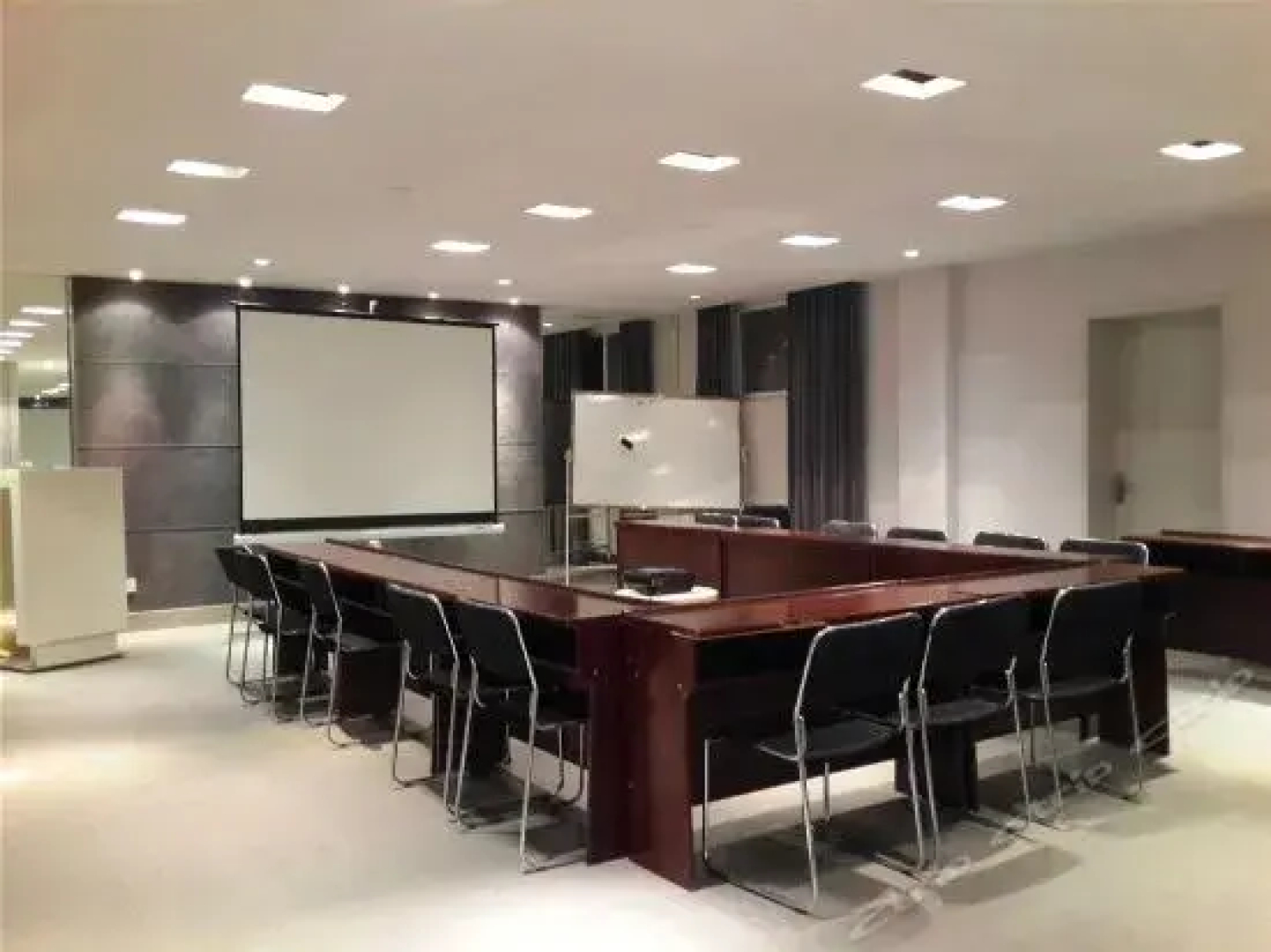 Jinjiang Inn Xinxiang Train Station