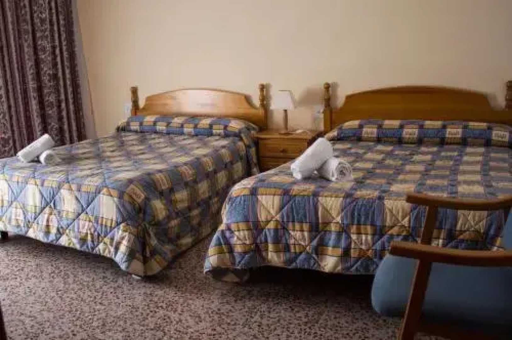 Casas Rurales Mariola y Assut