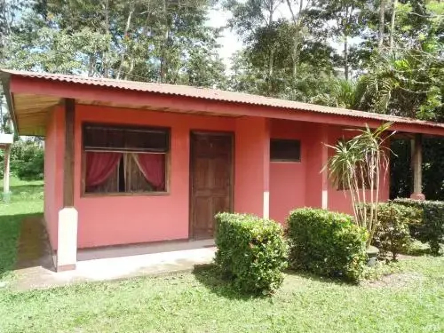 Cabinas Vista Miravalles