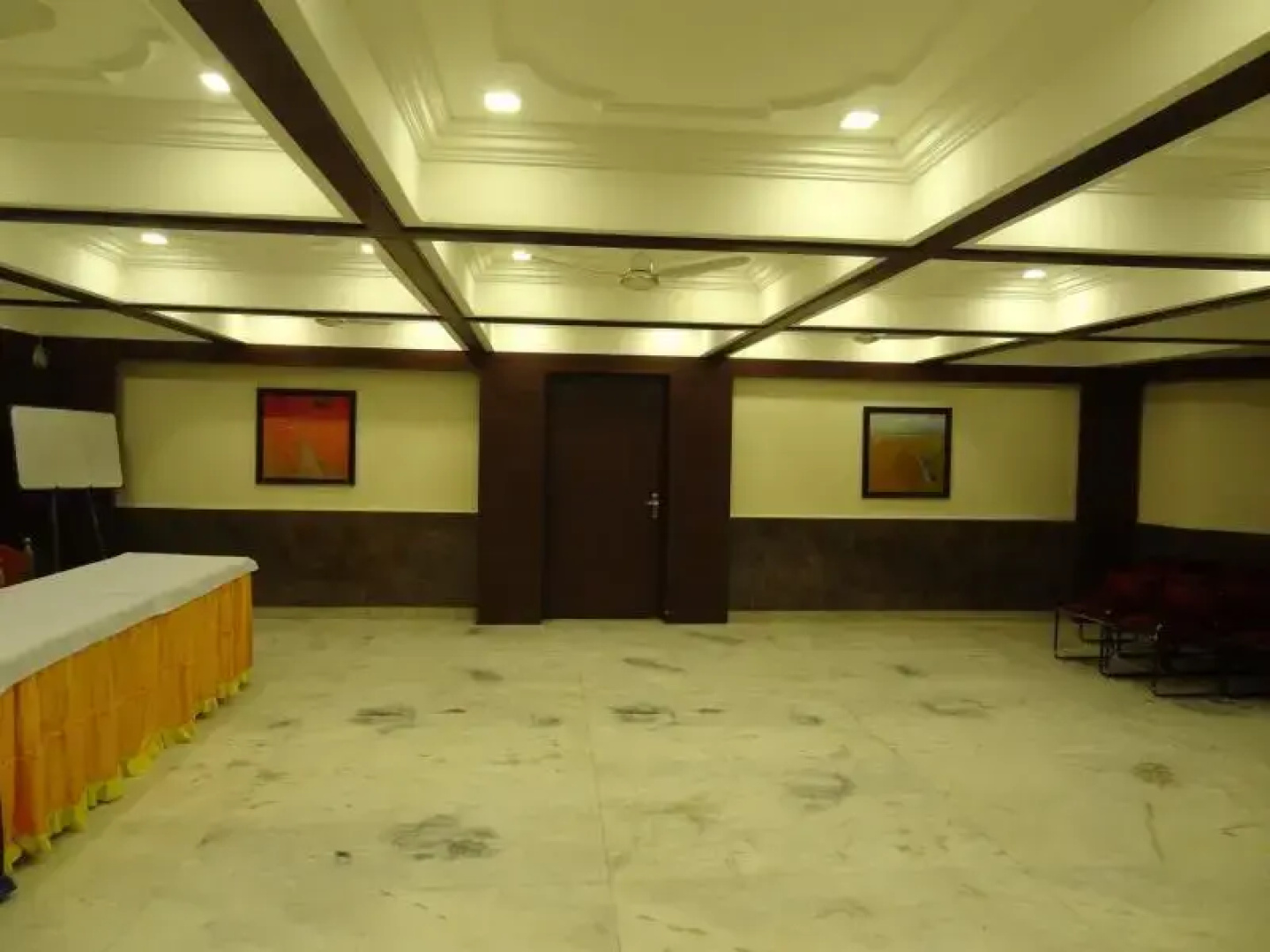 Hotel Ajanta Palace