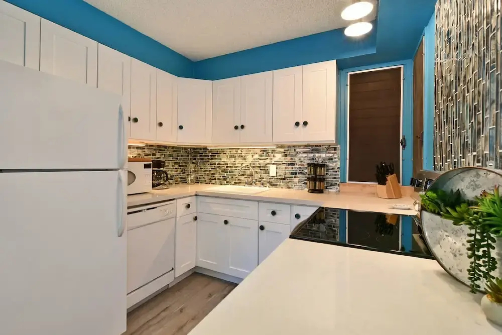 Eldorado L102 - 1 Br Condo