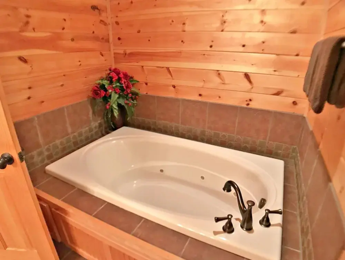 Cove Meadows Cabin 3423 - 2 Br cabin by RedAwning