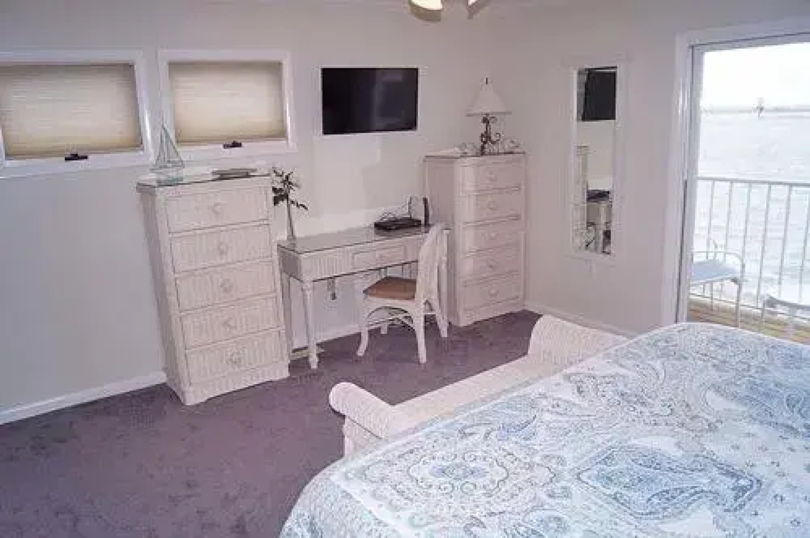 Harbour Island 68J