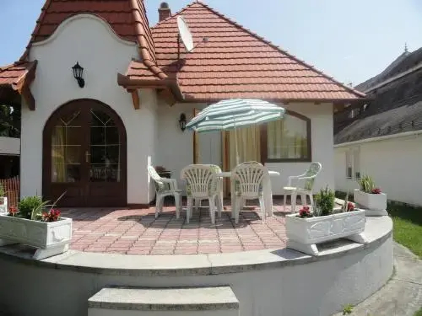 Tornyos Villa