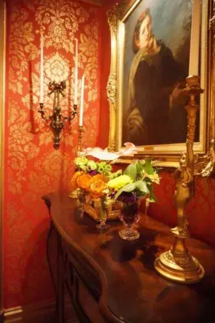 Russell Manor Bed & Breakfast