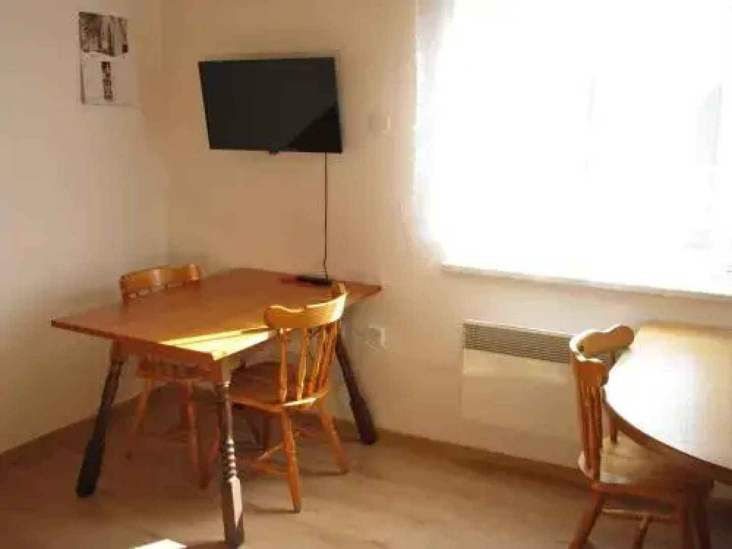 Apartments and Rooms Milena