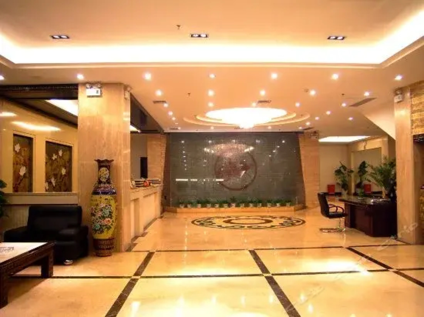 Guihouyuan Business Hotel