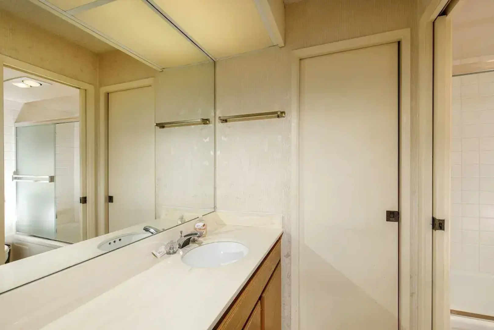 South Sierra Condominium #12416