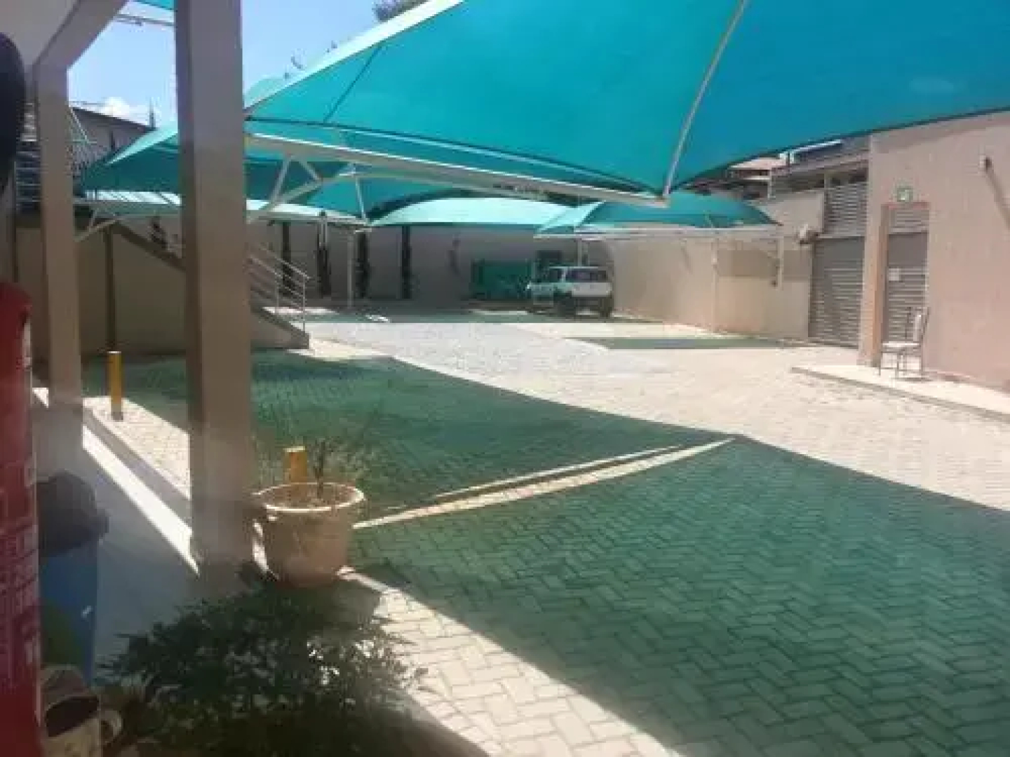 Flats Santa Genoveva