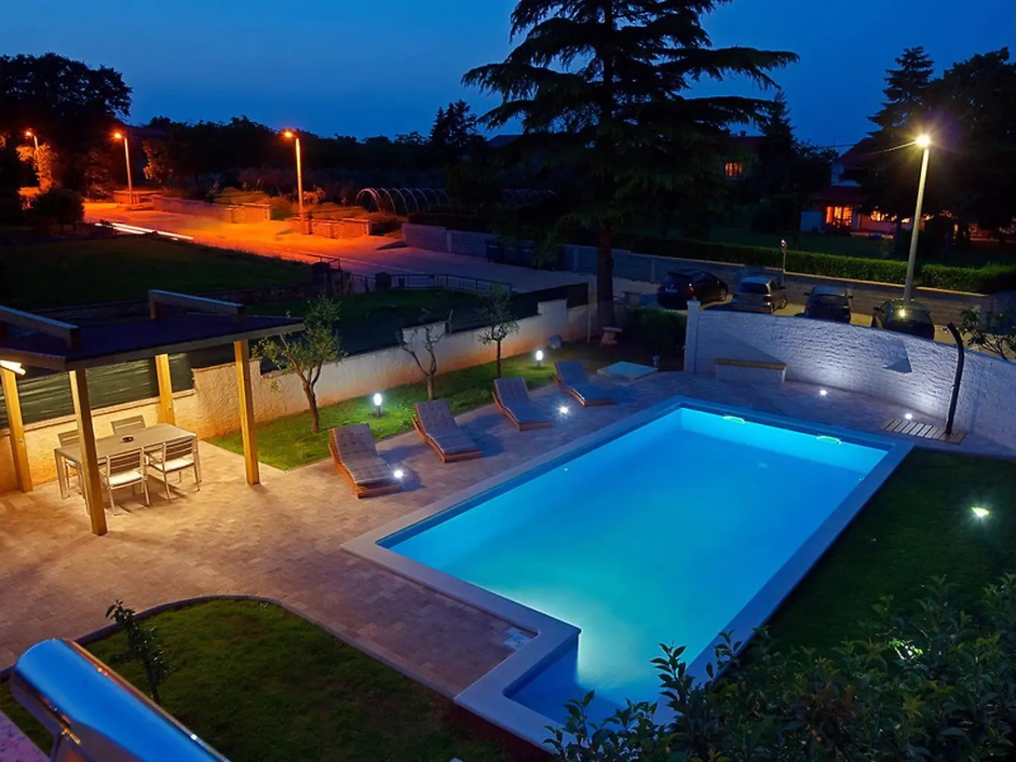 Holiday Home Dori (LBN394)